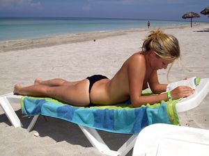 Young nudists and exhibitionists on the